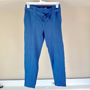 w16 blue printed pattern tech pants size L women's by betabrand